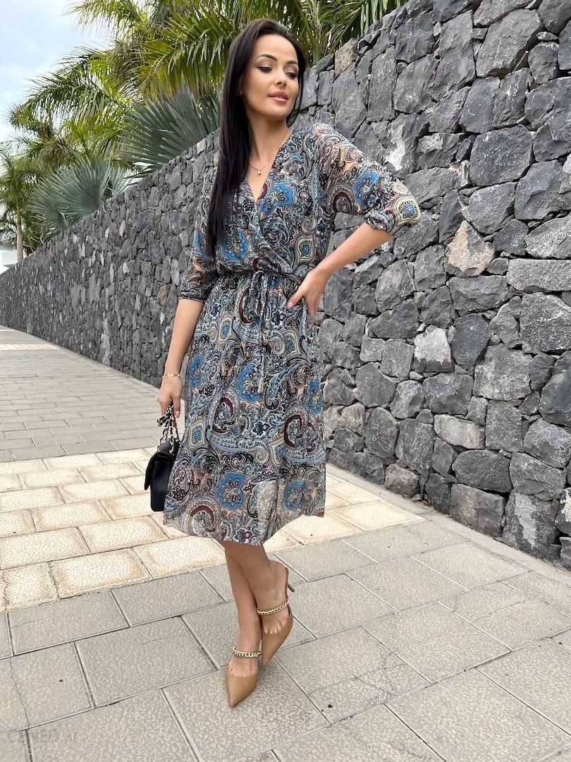 Sukienka w Orientalny Wzór z Paskiem 7667-329