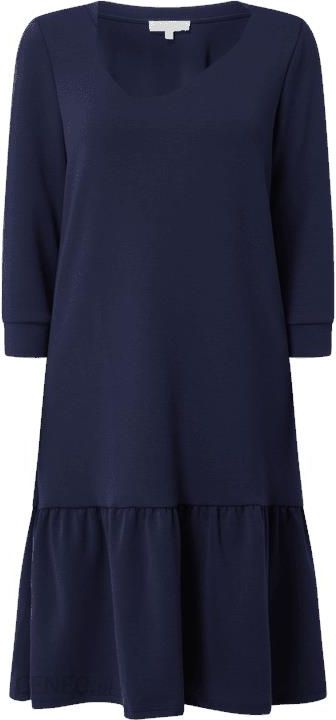 Sukienka z rękawem 3/4